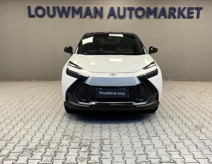 Toyota C-HR 4