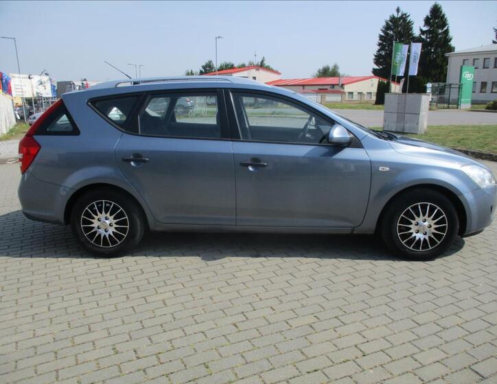 KIA Ceed 5
