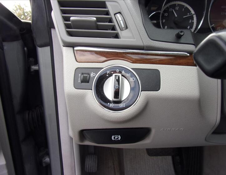 Mercedes-Benz Třídy E 20
