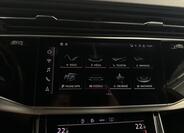 Audi SQ8 10