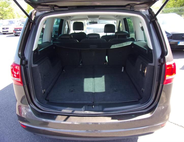 Volkswagen Sharan 13