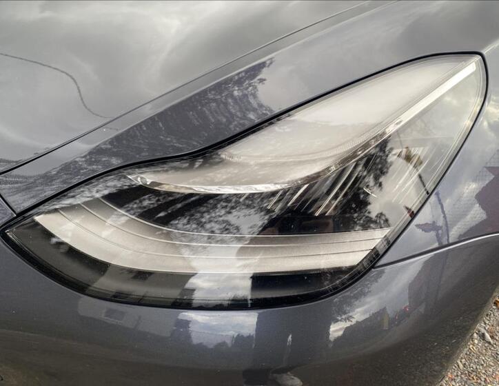 Tesla Model 3 46