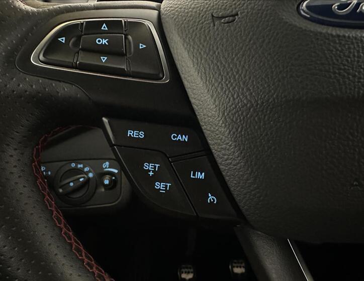 Ford Kuga 18