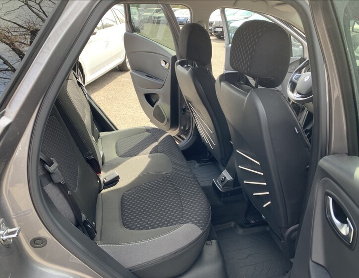 Renault Captur 16
