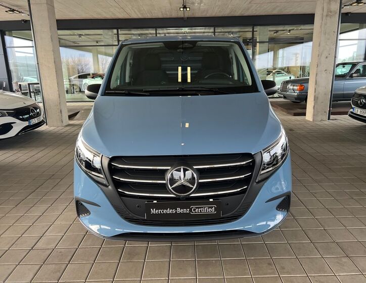 Mercedes-Benz Vito 2