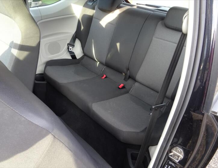Volkswagen up! 10