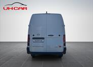 Nissan Interstar 6