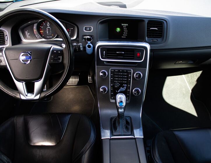 Volvo V60 11