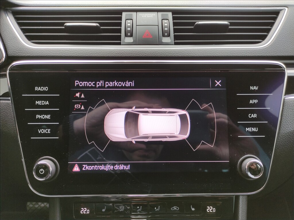 Škoda Superb 22