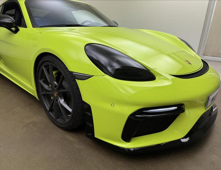 Porsche Cayman 46