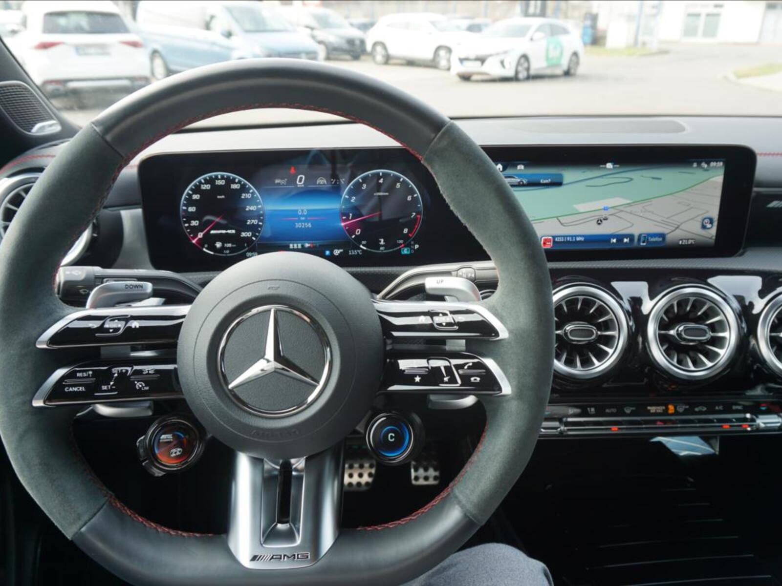 Mercedes-Benz CLA 17