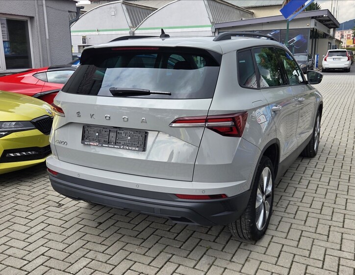 Škoda Karoq 3