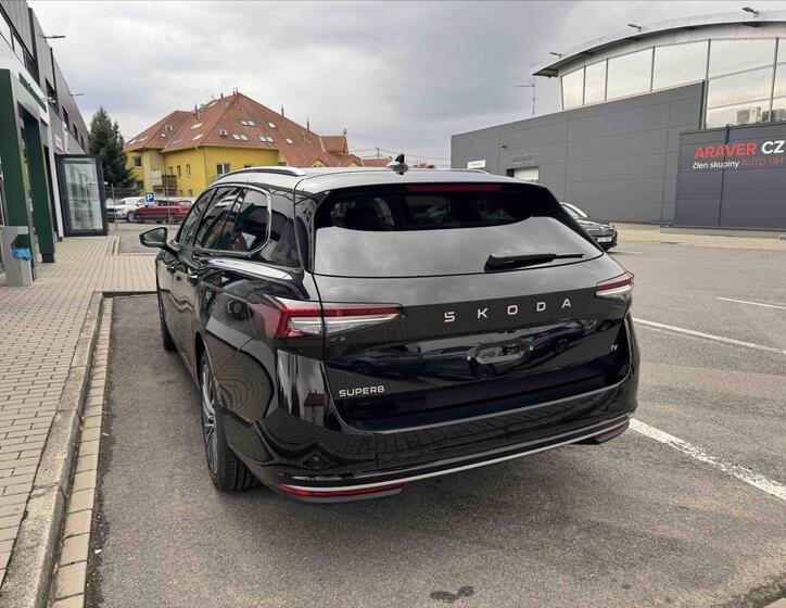Škoda Superb 5