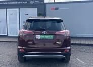Toyota RAV4 5