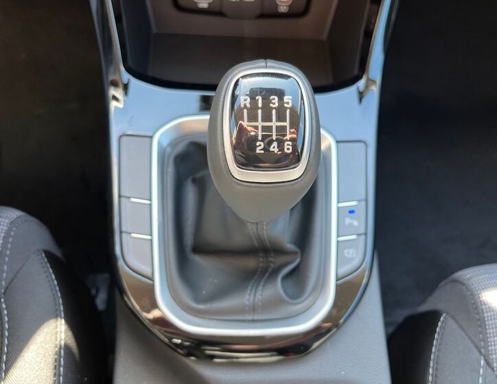 Hyundai i30 25