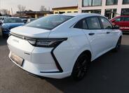 Dongfeng SHINE 3