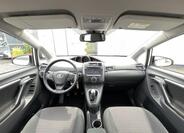 Toyota Verso 14