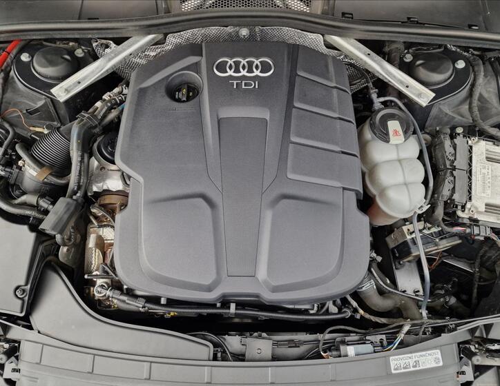 Audi A4 43