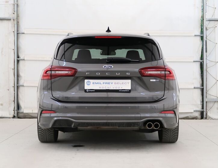 Ford Focus 7