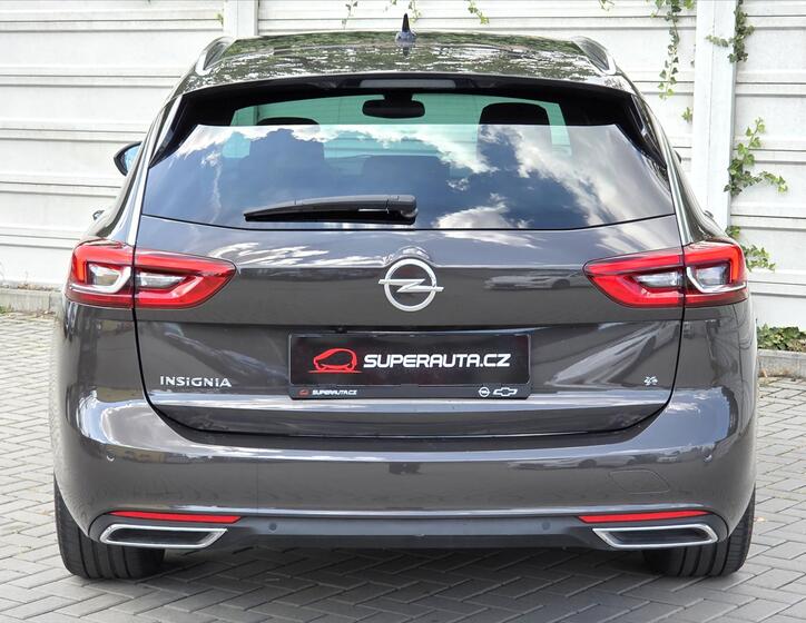 Opel Insignia 5