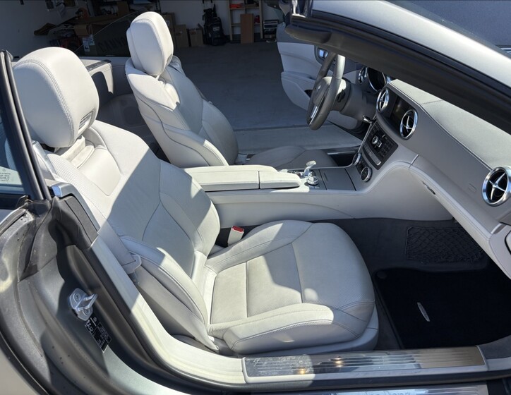 Mercedes-Benz SL 21