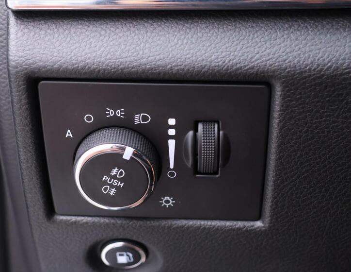 Jeep Grand Cherokee 18