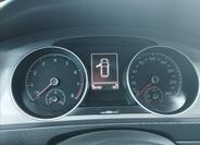 Volkswagen Golf 11