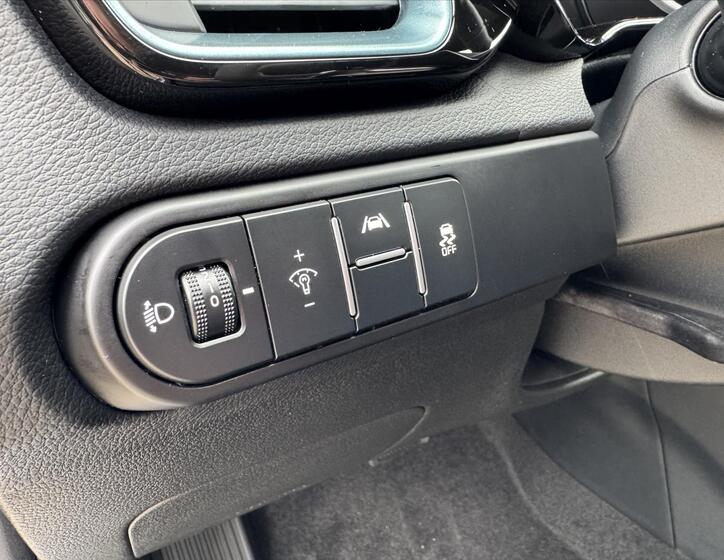 KIA XCeed 12