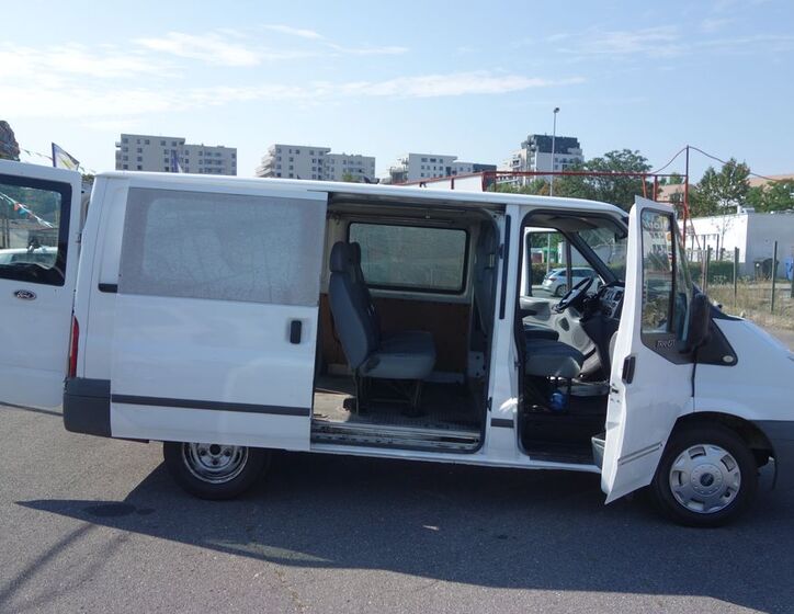 Ford Transit 16