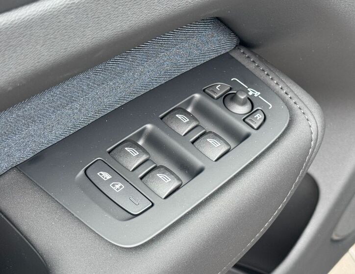 Volvo XC60 14