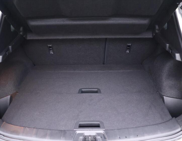 Nissan Qashqai 10