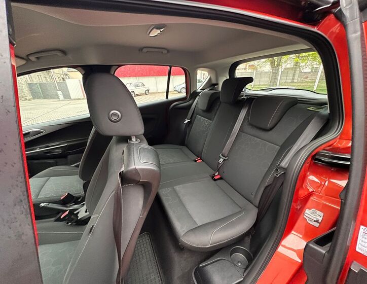 Ford B-MAX 11