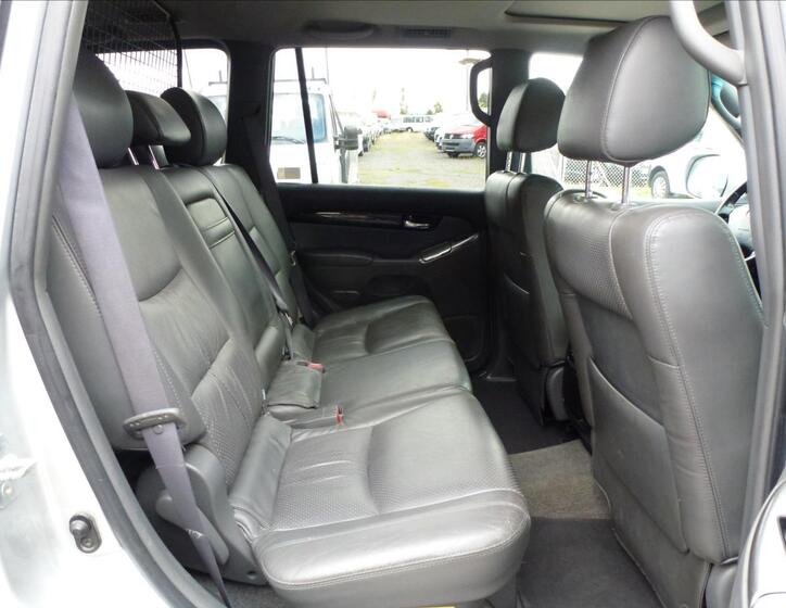 Toyota Land Cruiser 22