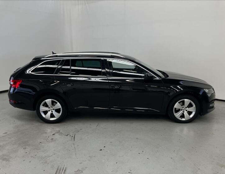Škoda Superb 3