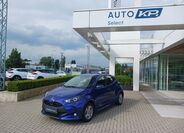 Toyota Yaris 1
