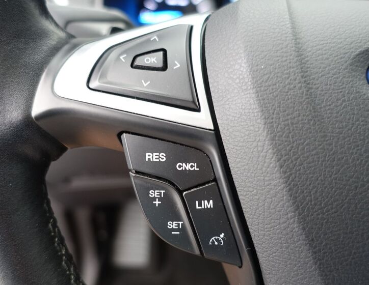 Ford Galaxy 21
