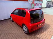 Volkswagen up! 8