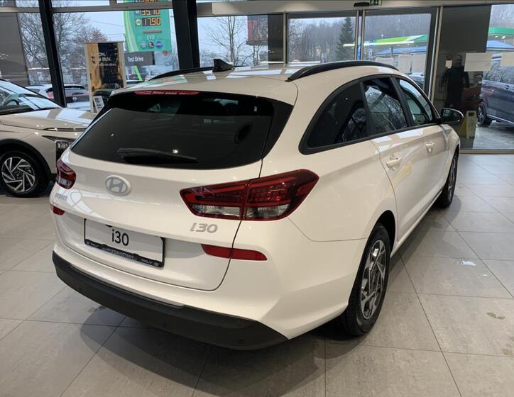 Hyundai i30 5