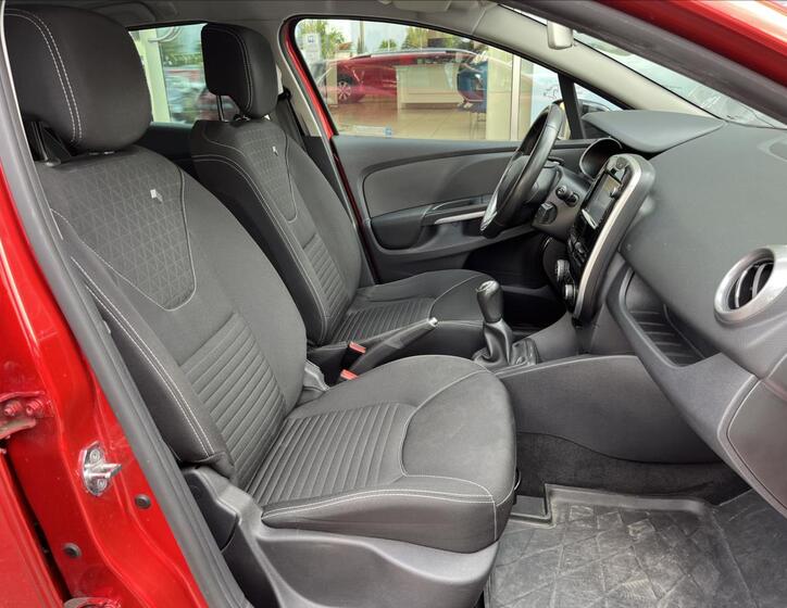 Renault Clio 15