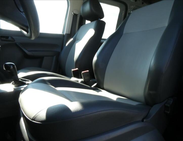 Volkswagen Caddy 17