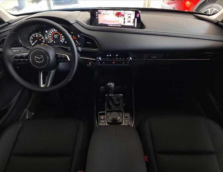 Mazda CX-30 8