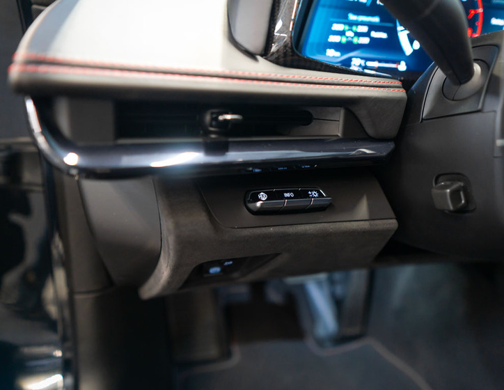 Chevrolet Corvette 23