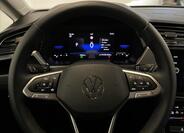 Volkswagen Touran 13