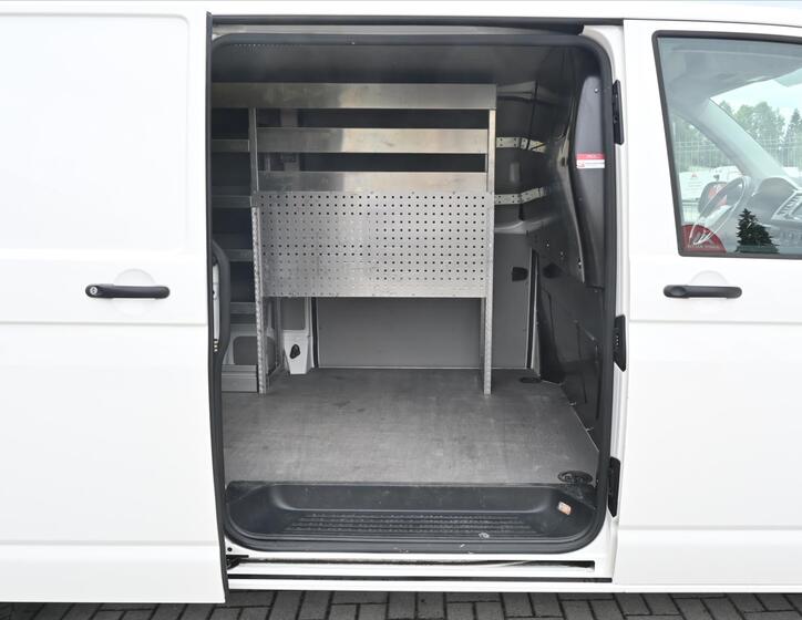 Volkswagen Transporter 23