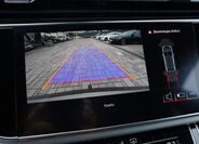 Audi Q8 44
