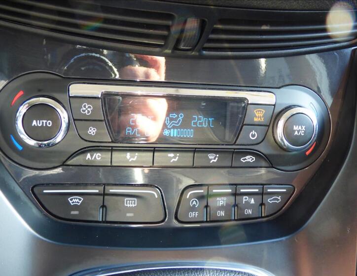 Ford Kuga 30