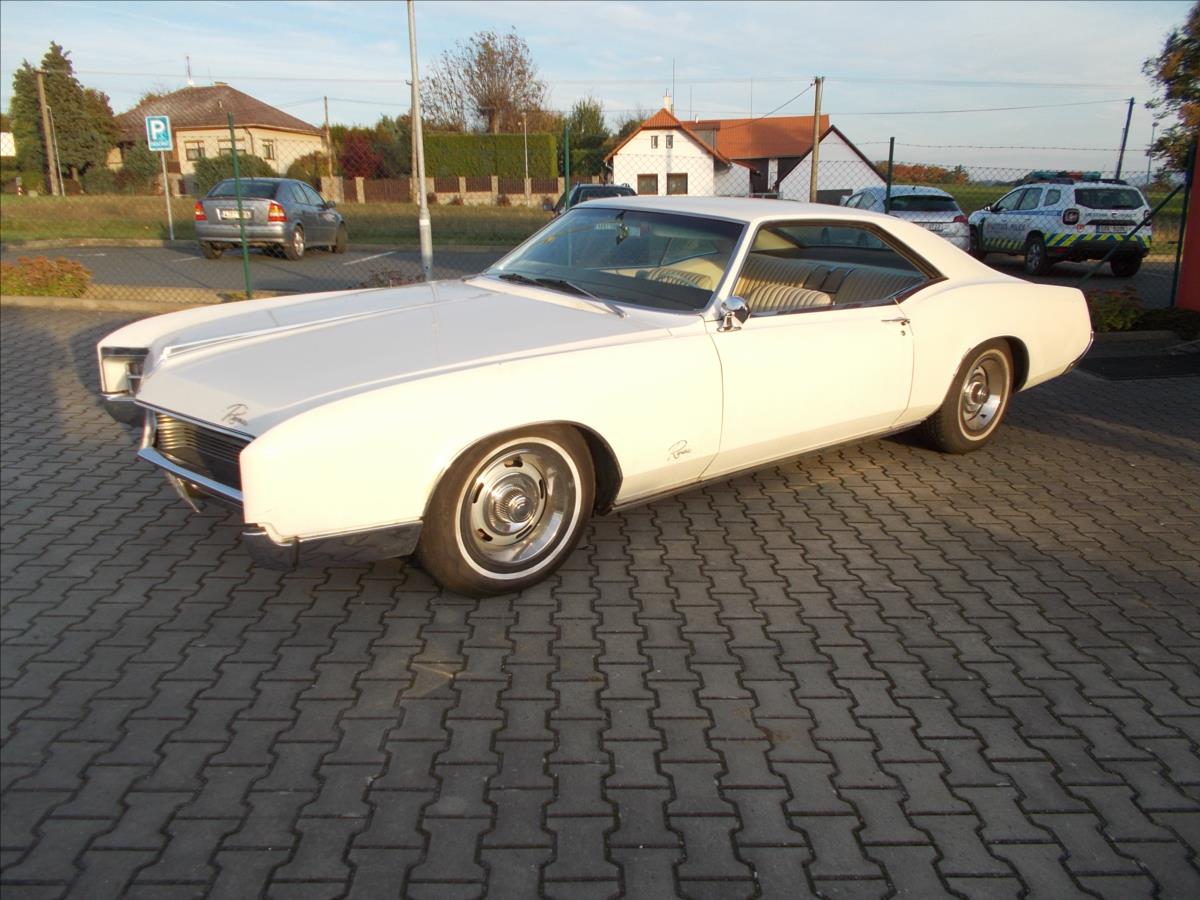 Buick Riviera