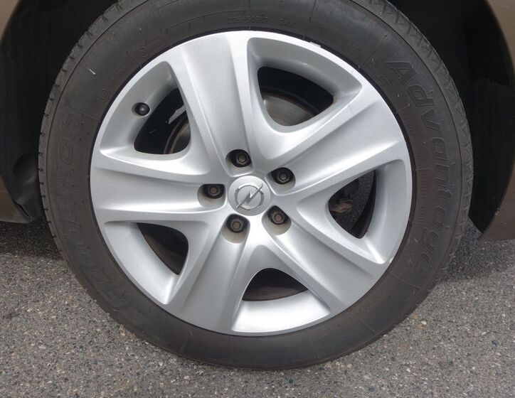 Opel Zafira 14