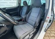 Volkswagen Golf 12