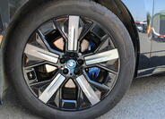BMW iX 6
